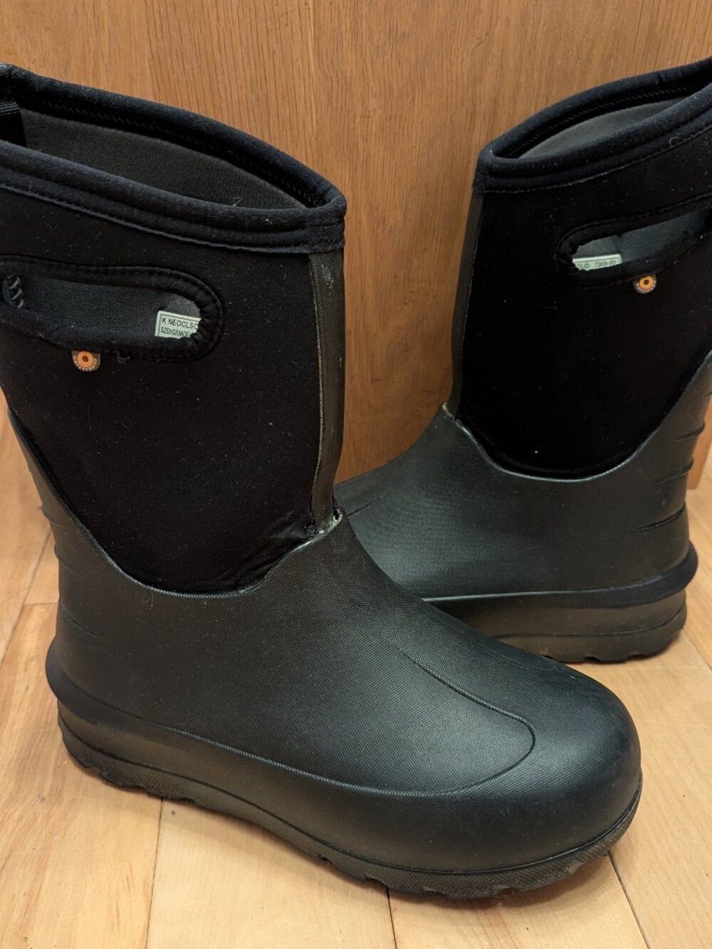 Bogs winter boots US 5 (big kids)